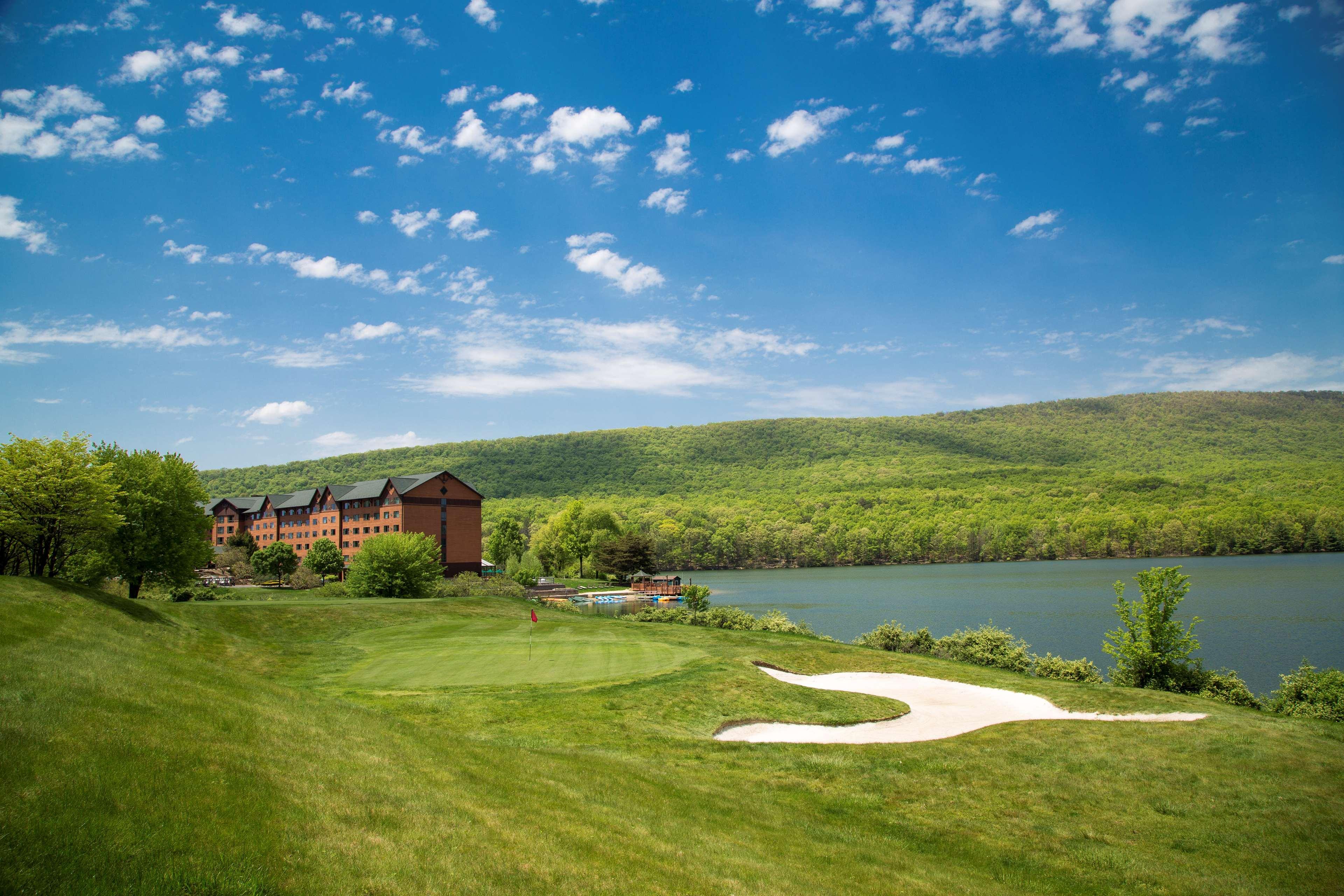 Rocky Gap Casino Resort Flintstone Екстериор снимка